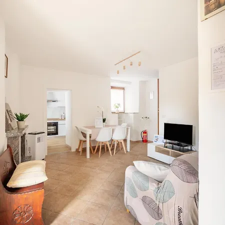 Ca Dai Noni Apartment Feriolo