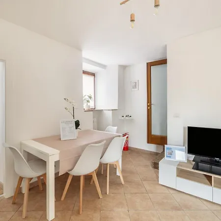 Apartment Cà Dai Noni - Family&pet Friendly - Terrace - Near Maggiore *